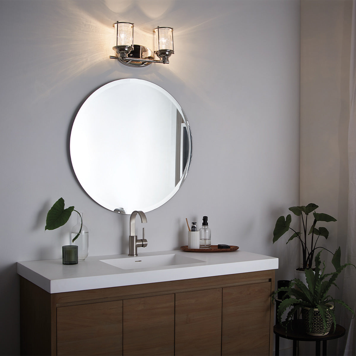 Quintiesse Ashland Bay Bathroom 2 Light Wall Light in Polished Chrome
