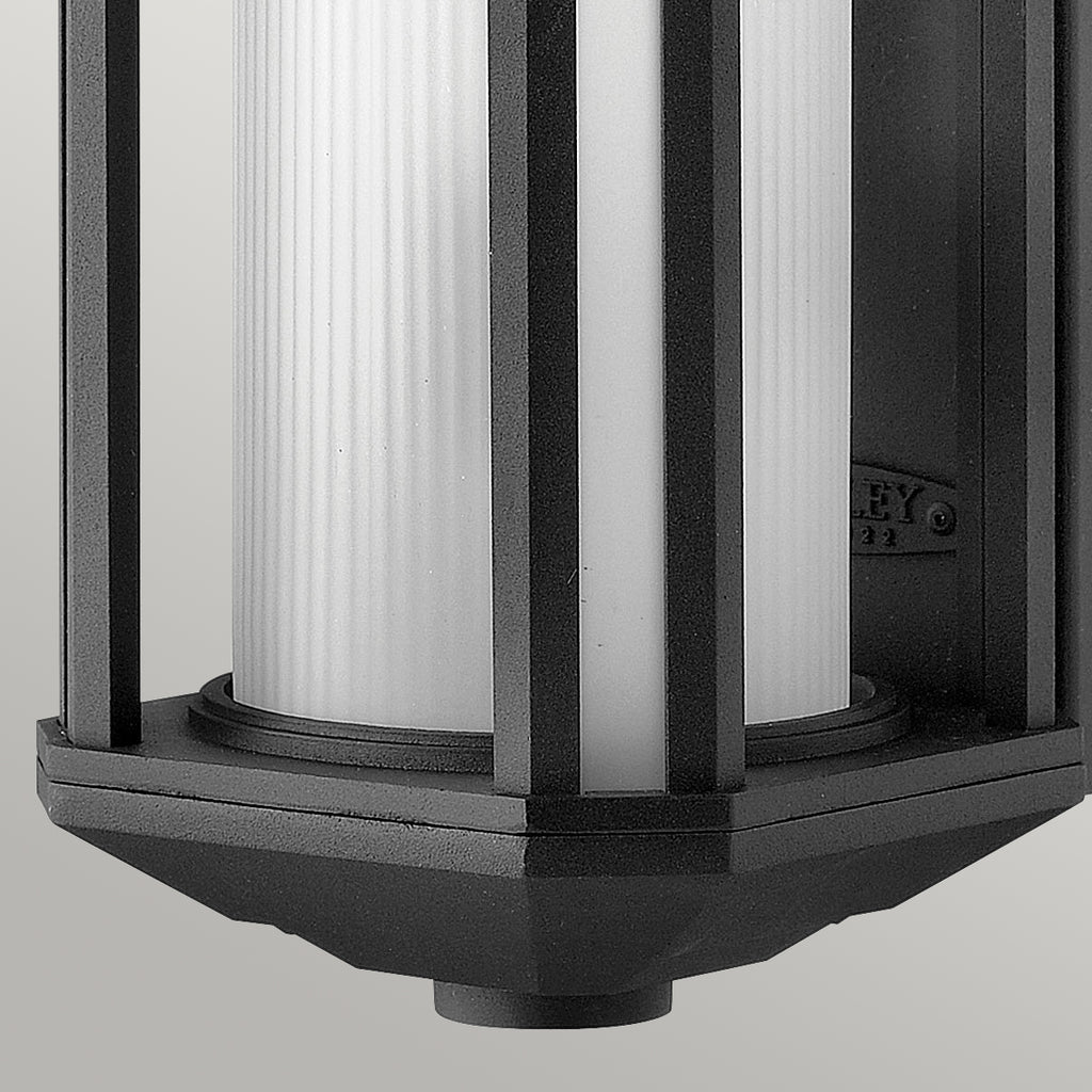 Quintiesse Castelle Medium Wall Lantern Black