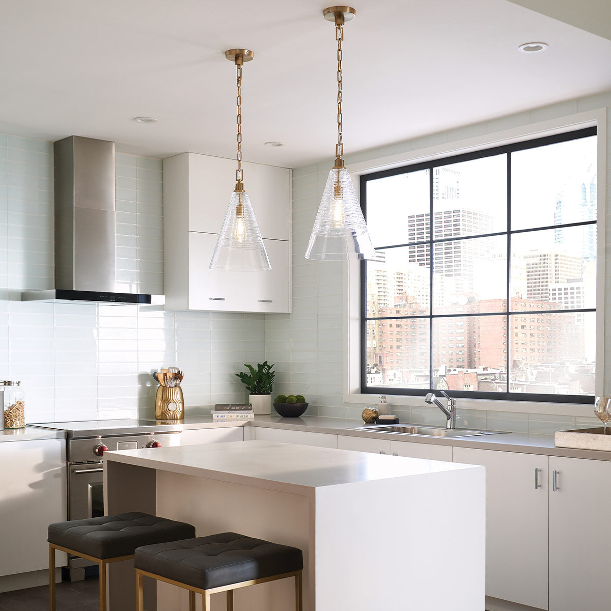 Quintiesse Elmore Pendant  in Burnished Brass