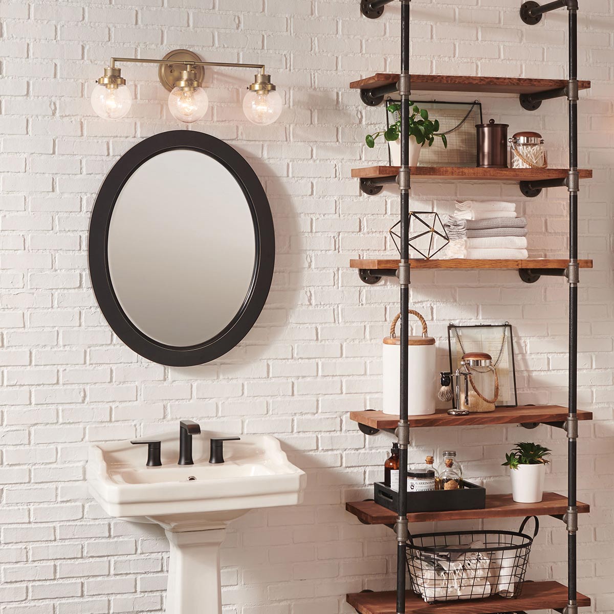 Quintiesse Poppy Bathroom 3 Light Wall Light in Heritage Brass
