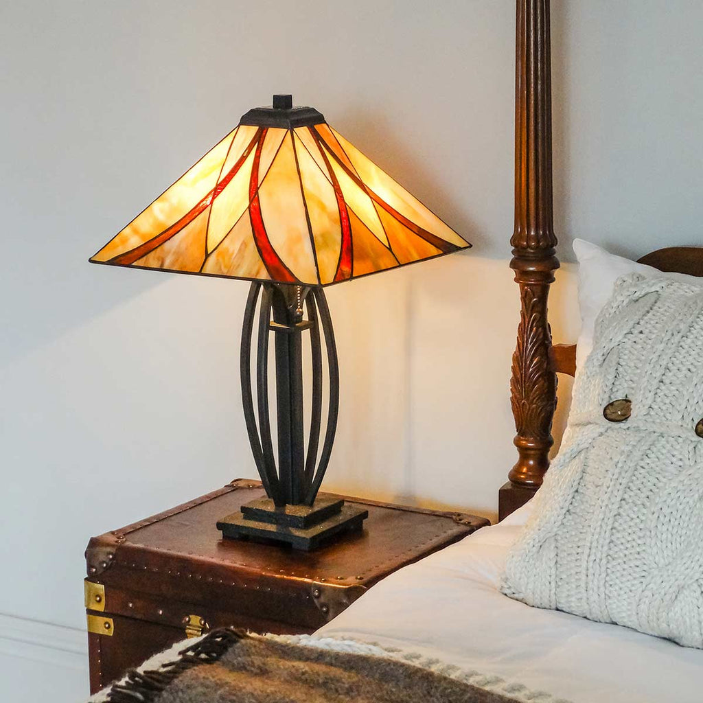 Quoizel Asheville Tiffany Table Lamp in Valiant Bronze