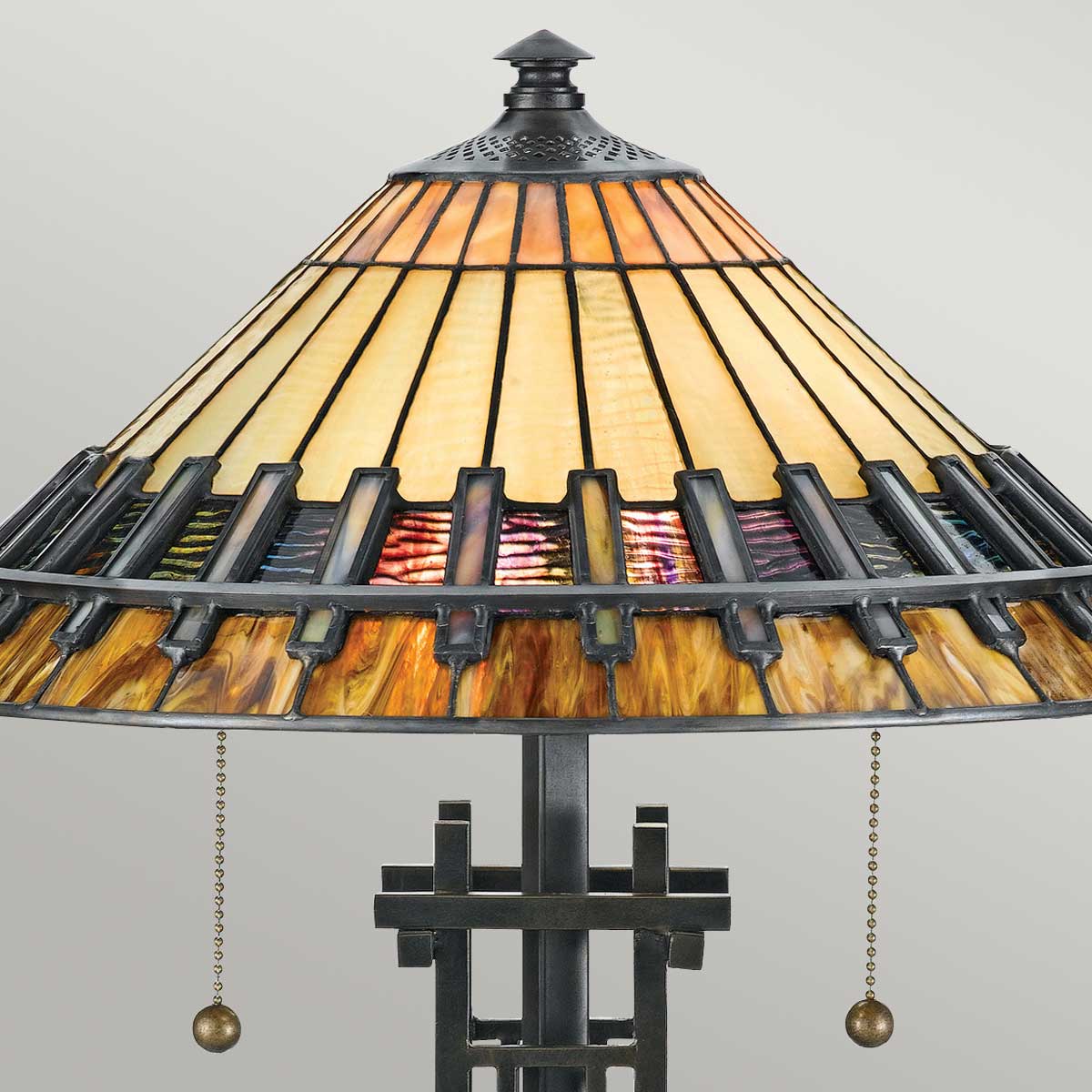Quoizel Chastain Tiffany Desk Lamp in Vintage Bronze