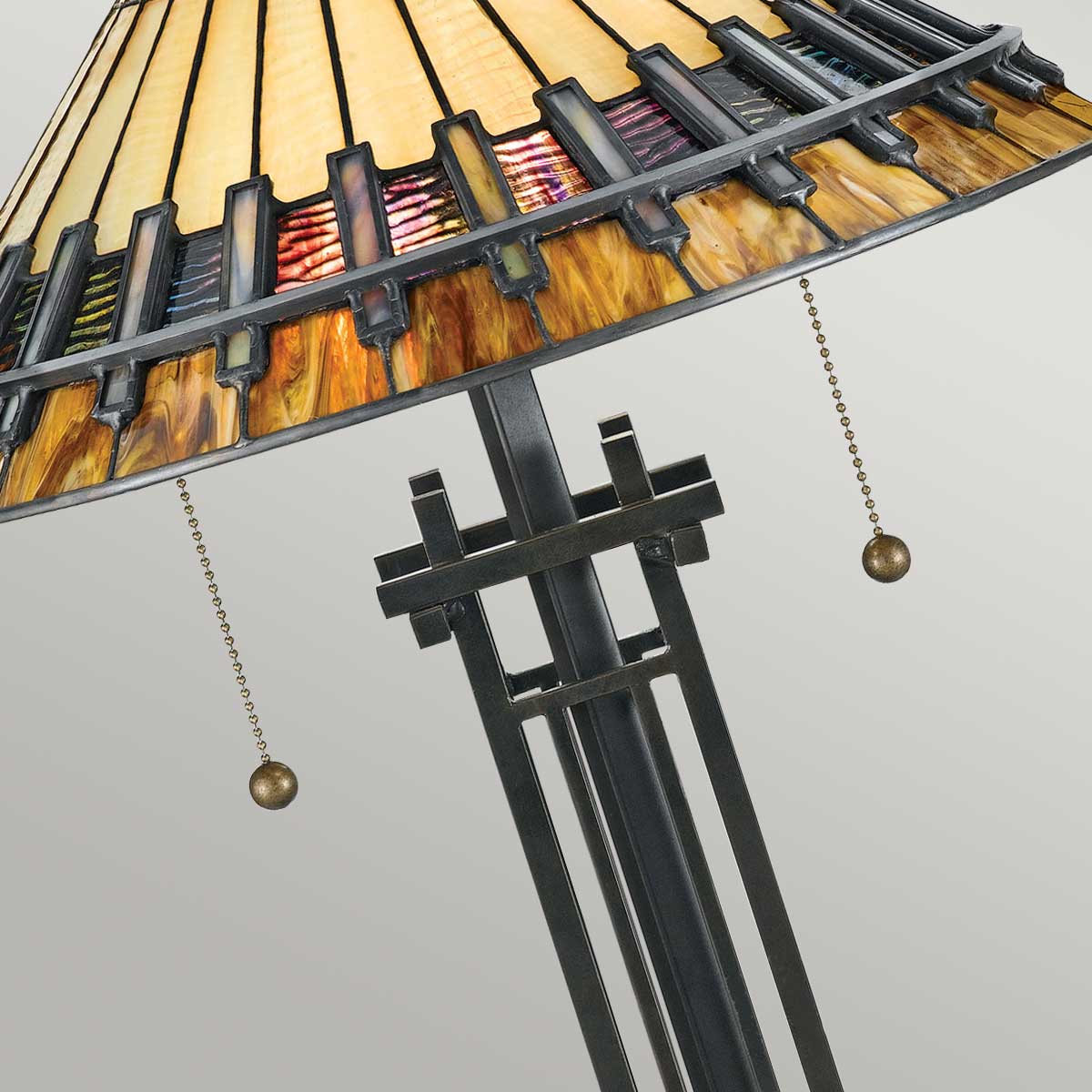 Quoizel Chastain Tiffany Desk Lamp in Vintage Bronze