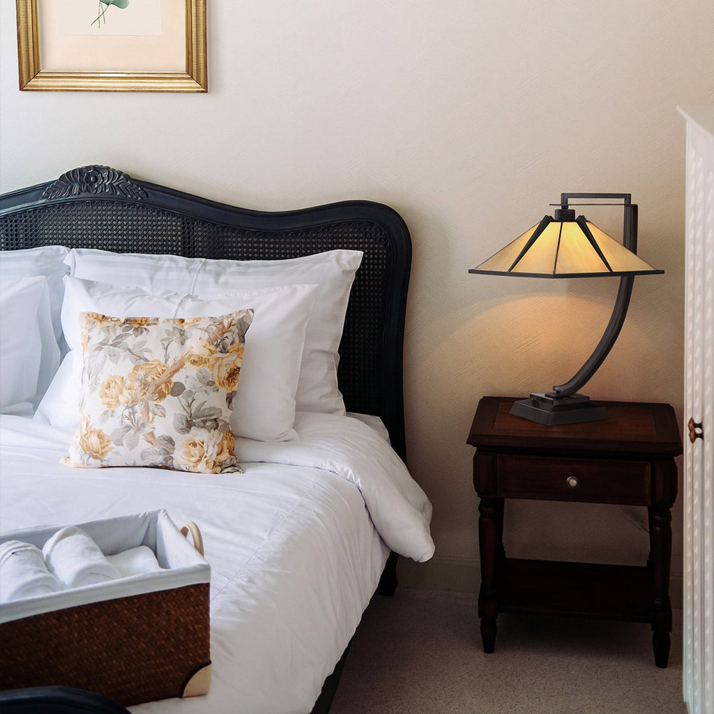 Quoizel Pomeroy Tiffany Table Lamp in Western Bronze