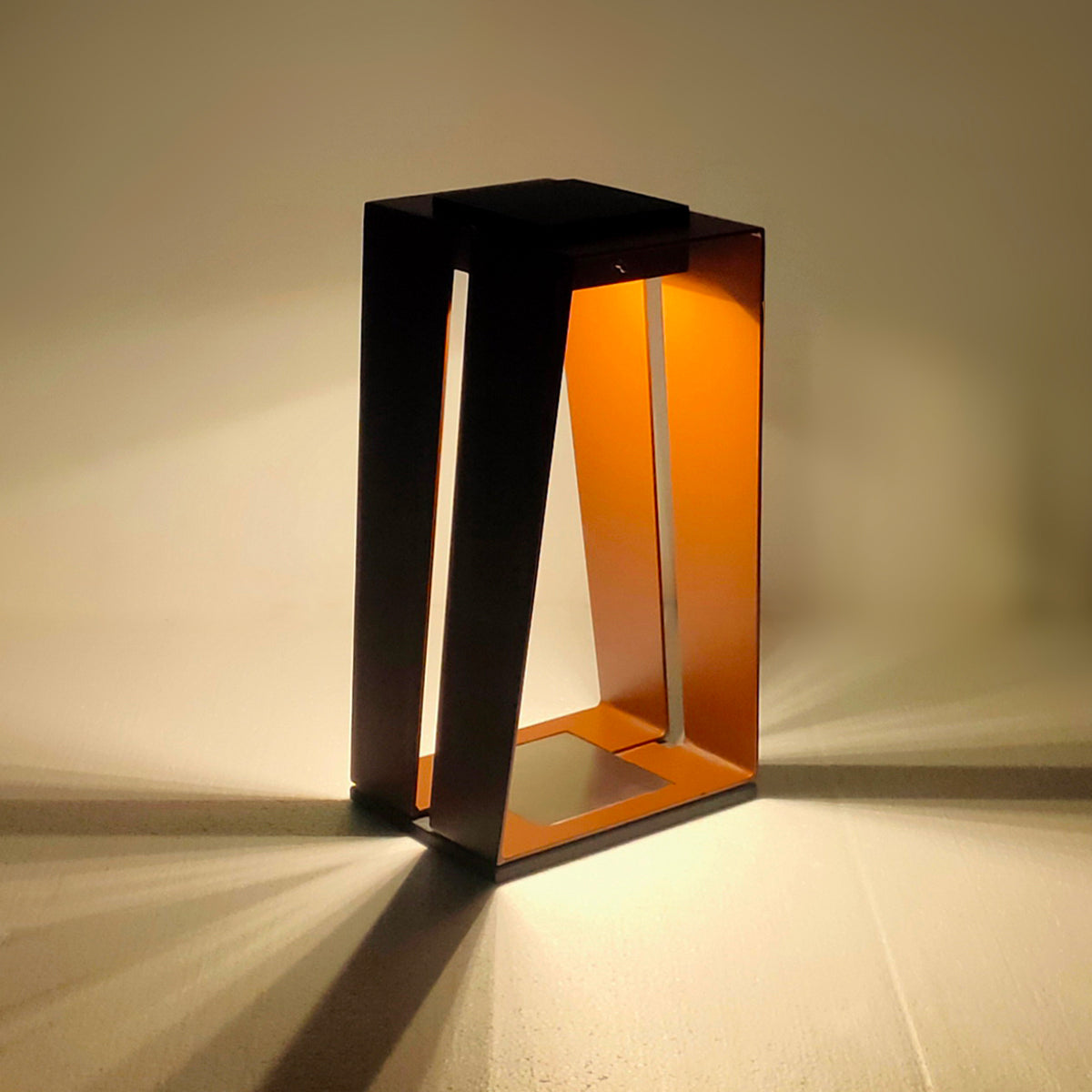 Skaal 500lm Solar Lantern 39 cm - Corten Aluminium