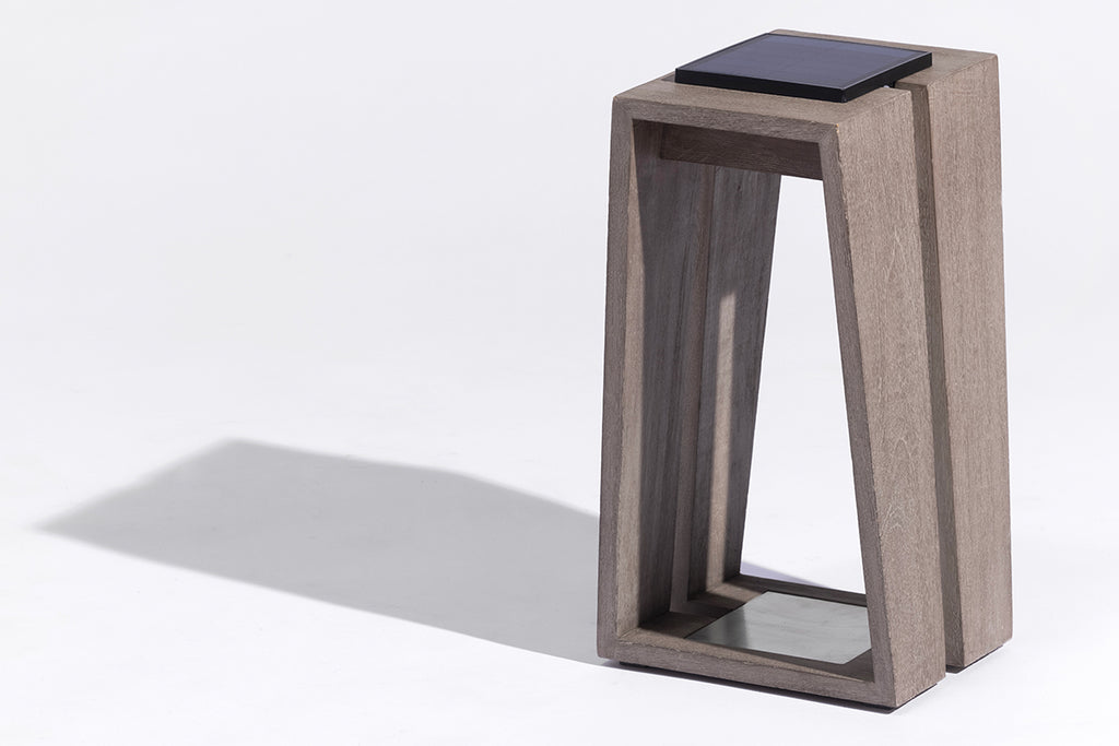 Skaal 500lm Solar Lantern 39 cm - Teak Duratek with Wood-fibre Composite Slats