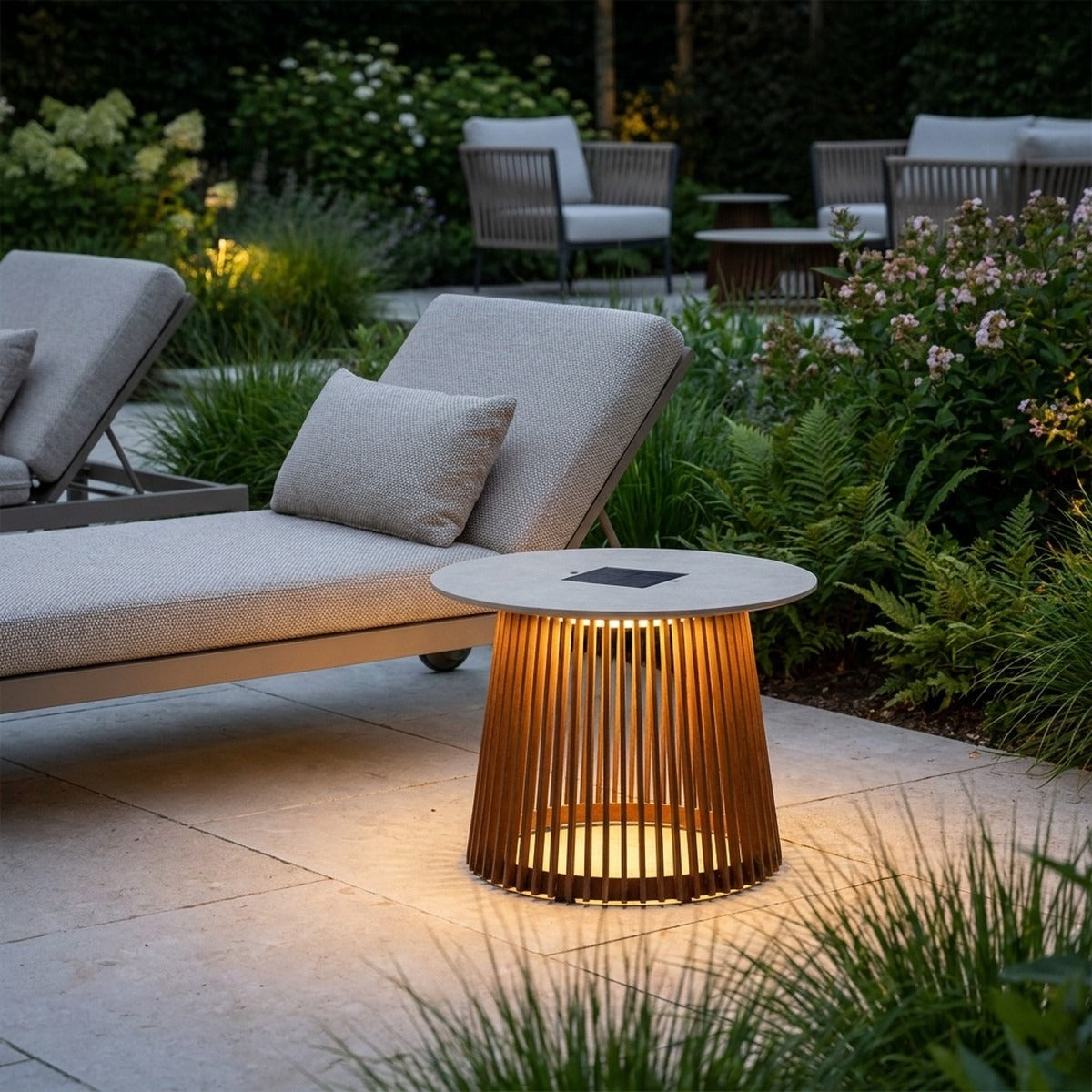 Halo 500lm Solar Low Table 50 cm - Corten Aluminium with Linen Ceramic HPL Top