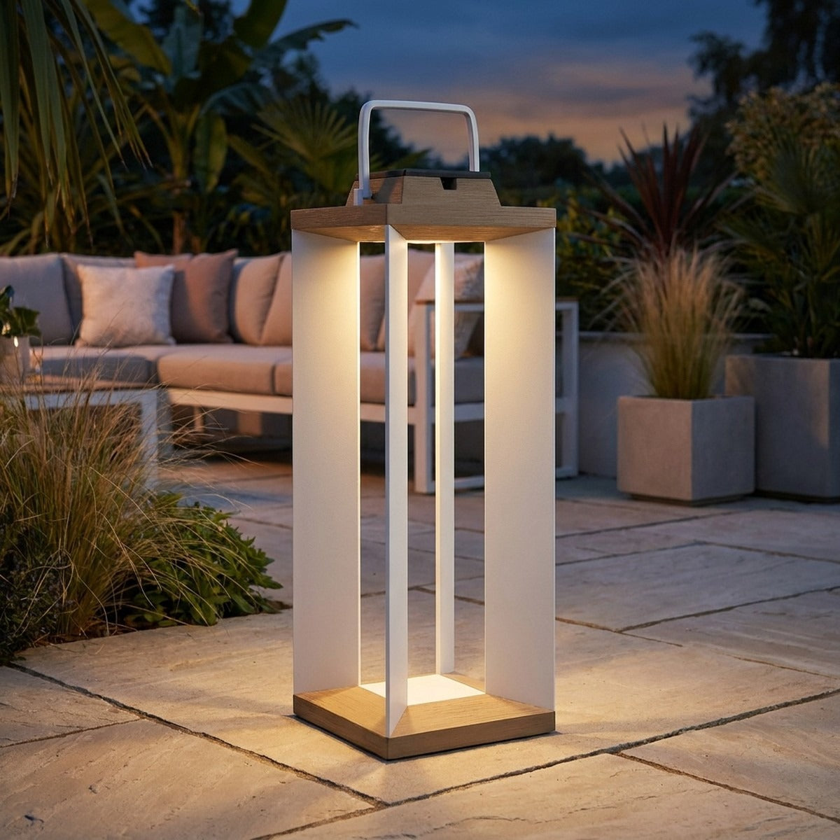 Teckalu 500lm Solar Lantern XL 90 cm - Duratek Teak with White Aluminium Slats