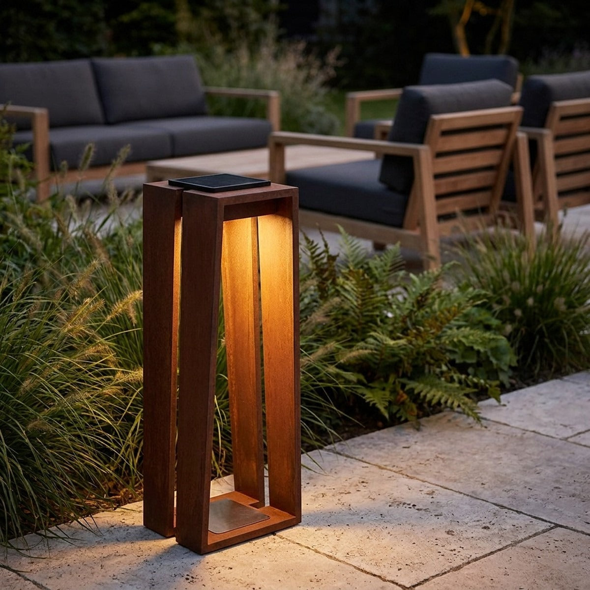 Skaal 500lm Solar Lantern 39 cm - Corten Aluminium