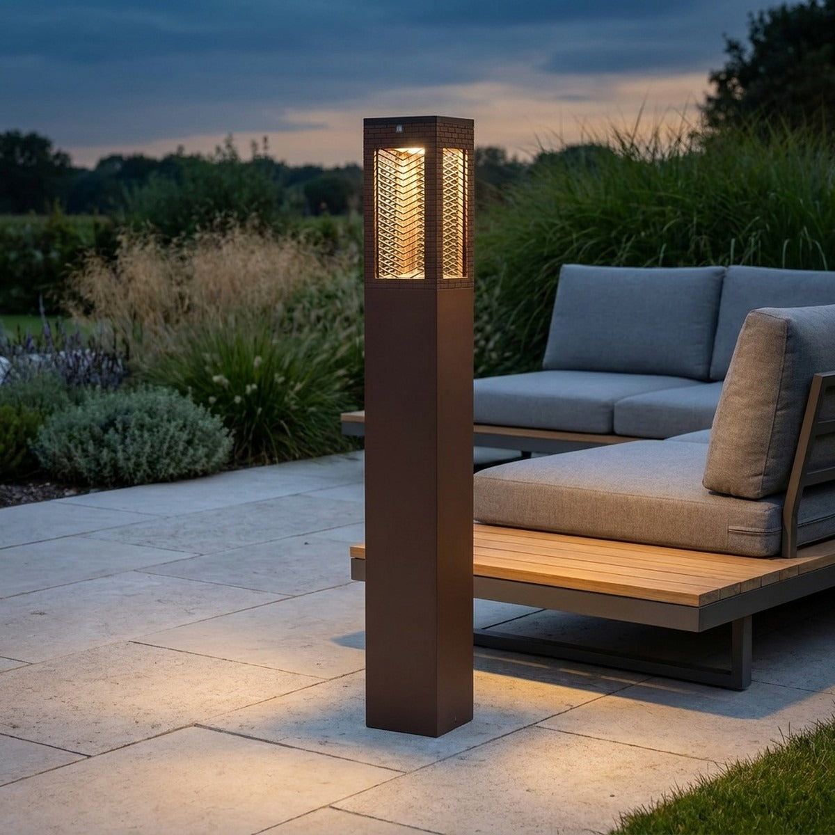 Tradition 500lm Solar Pathway Light 90 cm - Corten Aluminium