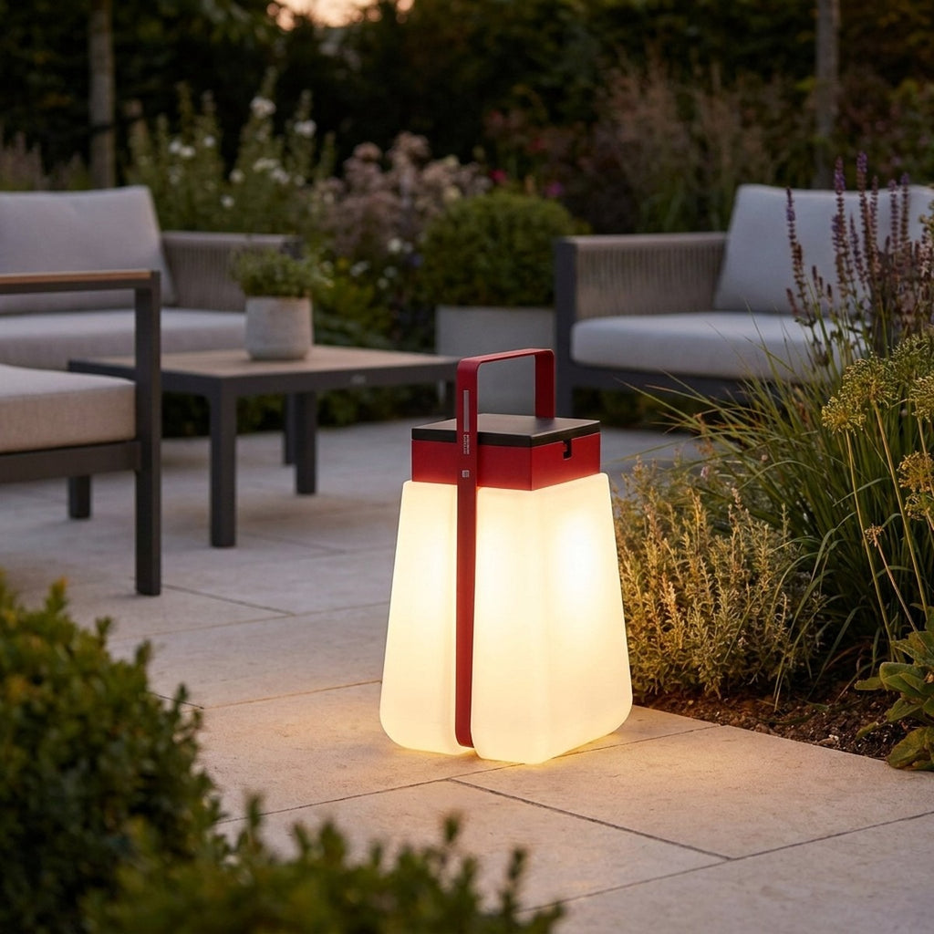 Bump 500lm Solar Lantern 32 cm - Rotomoulded Body with Red Aluminium Handle