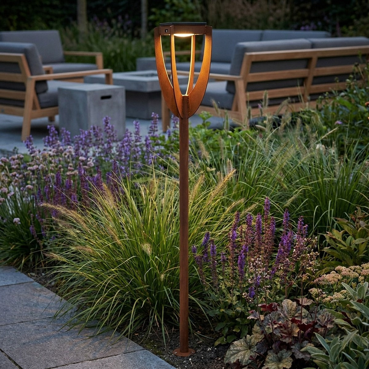 Tulip 300lm Adjustable Solar Torch / Bollard 82-137 cm - Corten Aluminium