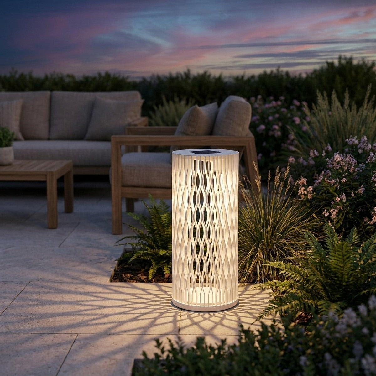 Cadix 500lm Solar & Rechargeable Floor Lamp 70 cm - White Woven Aluminium with Granite Base