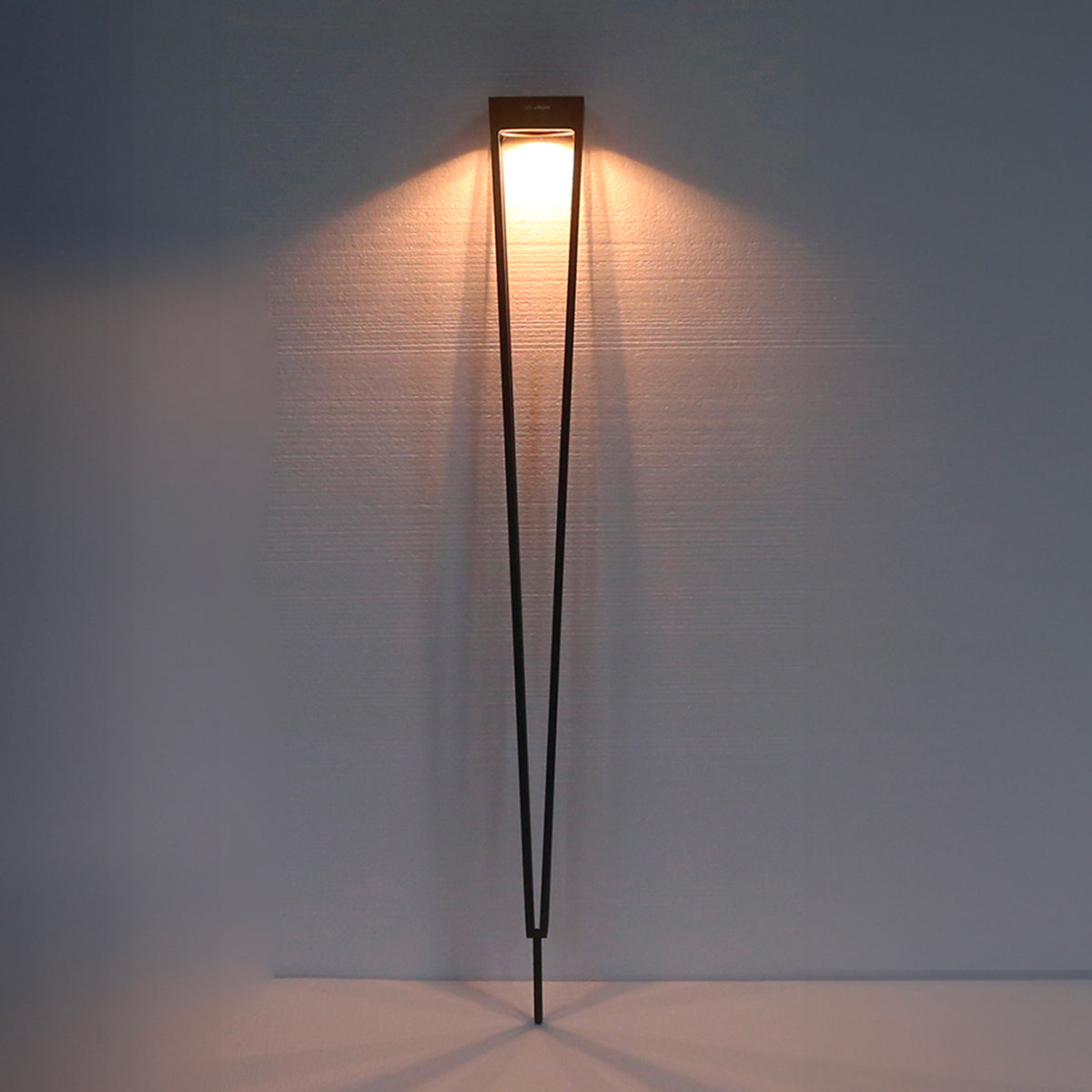 Tinka 300lm Solar Torch 90 cm with Integrated Spike - Corten Aluminium