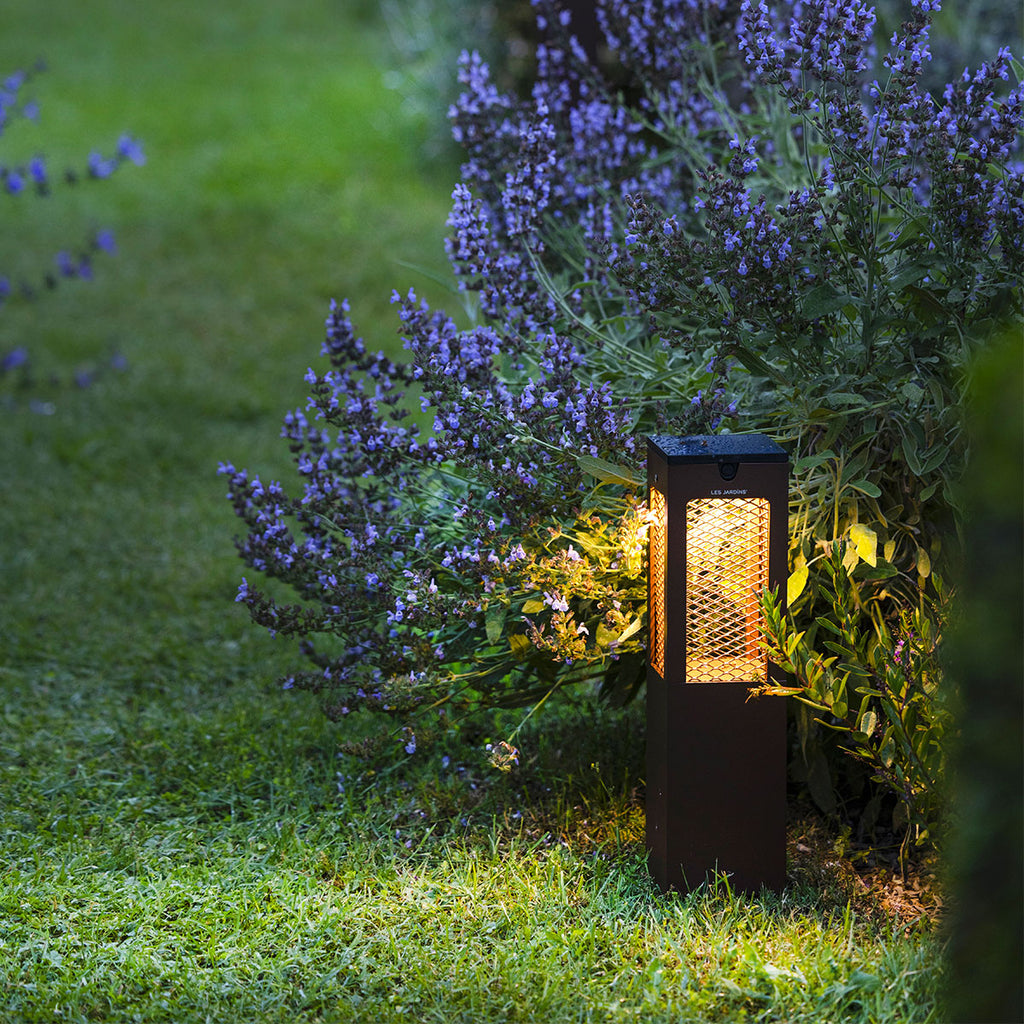 Tradition 500lm Solar Pathway Light 45 cm - Corten Aluminium